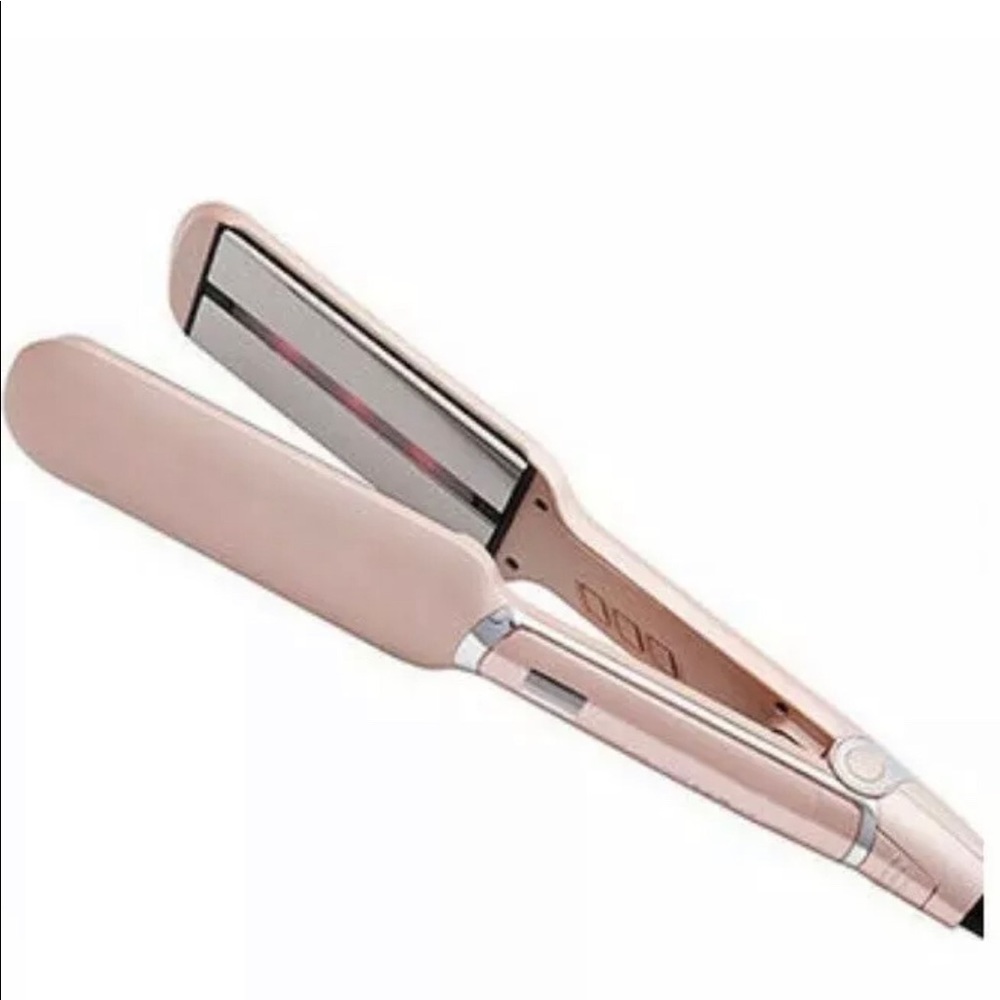 Flat irons with infrared technology